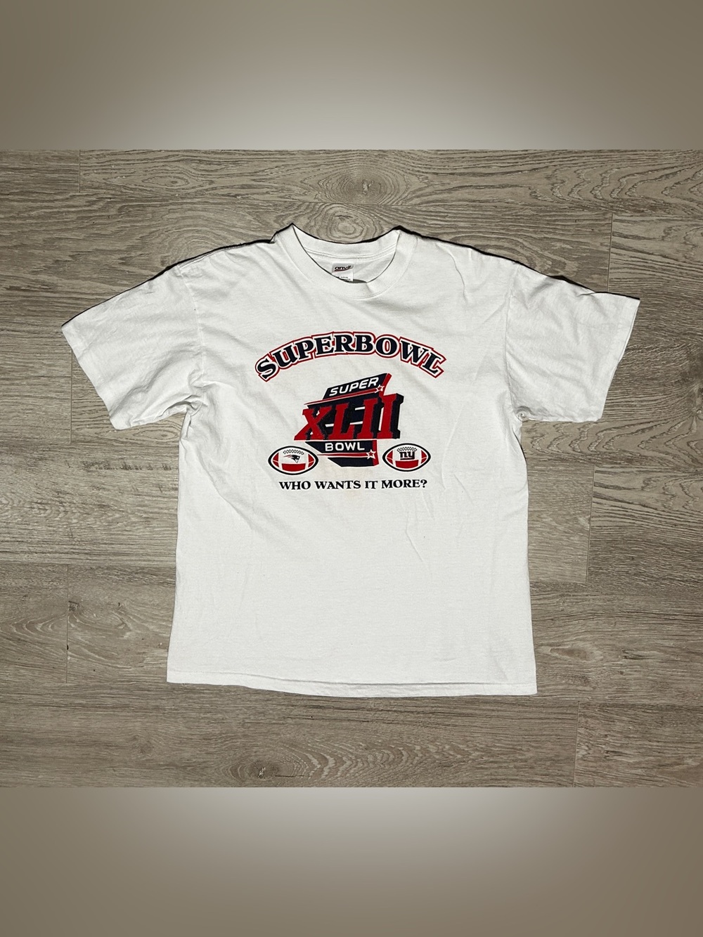 Vintage 2008 Super Bowl X-LII Patriots Vs Giants Graphic T-Shirt